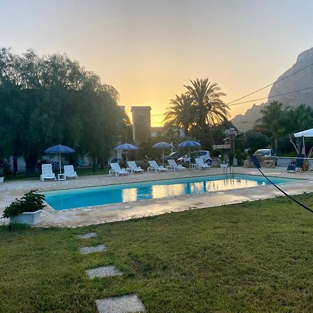 Villa Piruzzu Cv Torre Mulinazzo App P شينيسي المظهر الخارجي الصورة