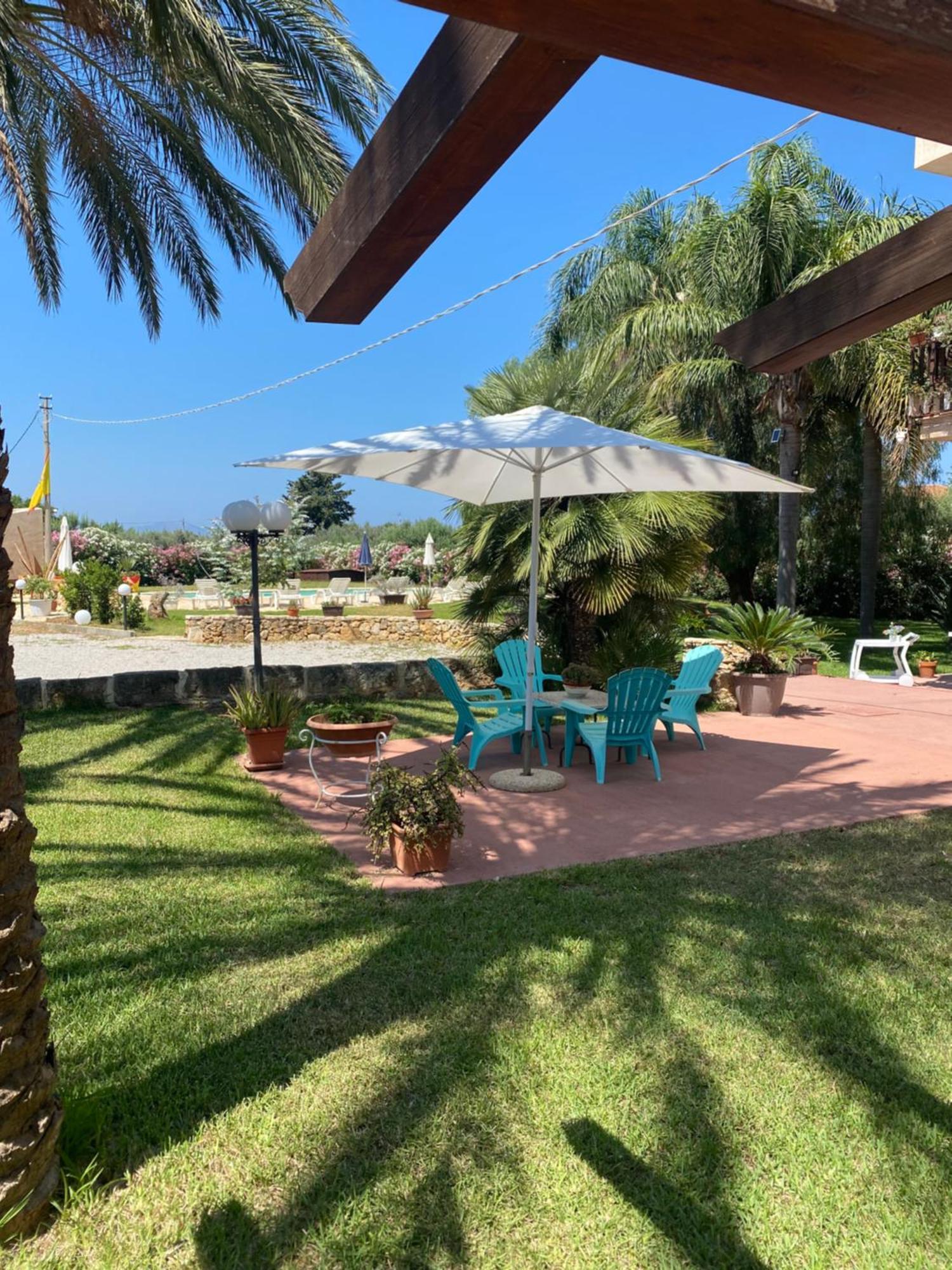 Villa Piruzzu Cv Torre Mulinazzo App P شينيسي المظهر الخارجي الصورة